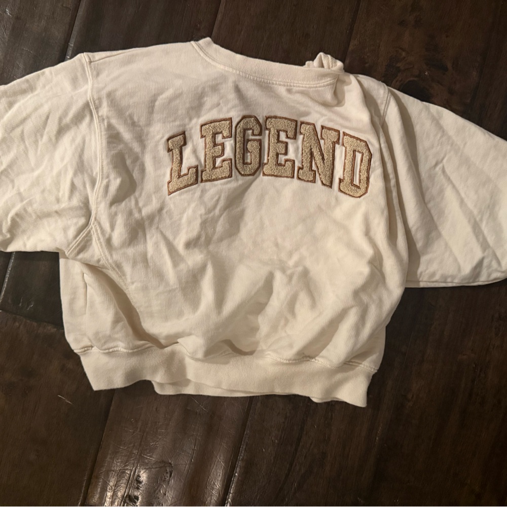 Rylee Cru size 2/3T Cream Sweatshirt with 'Legend' Embroidery